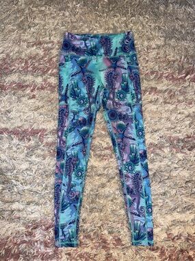 Constantly Varied Gear patterned leggings XS